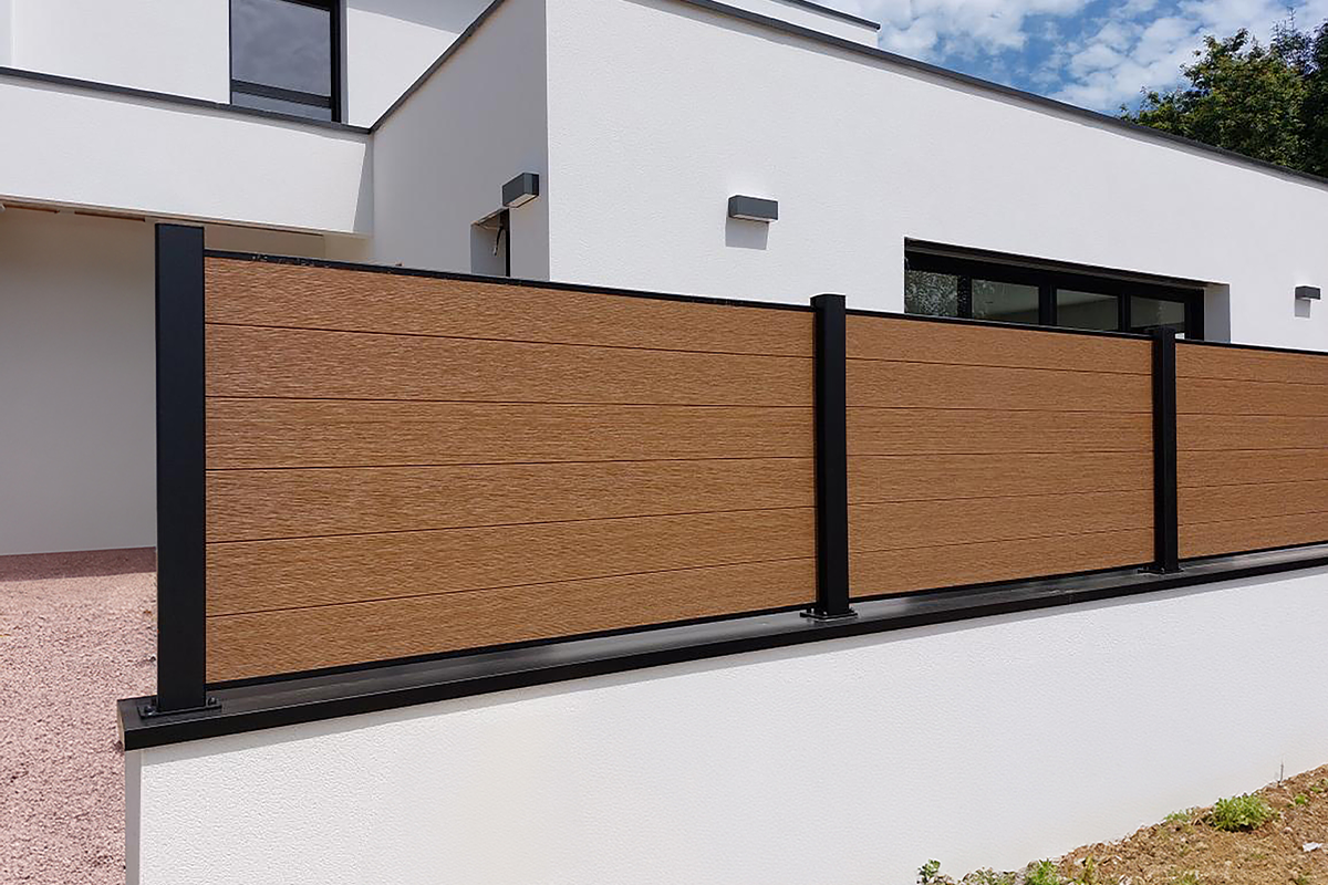 Clôture Capricorne Protect en bois composite – Image 2